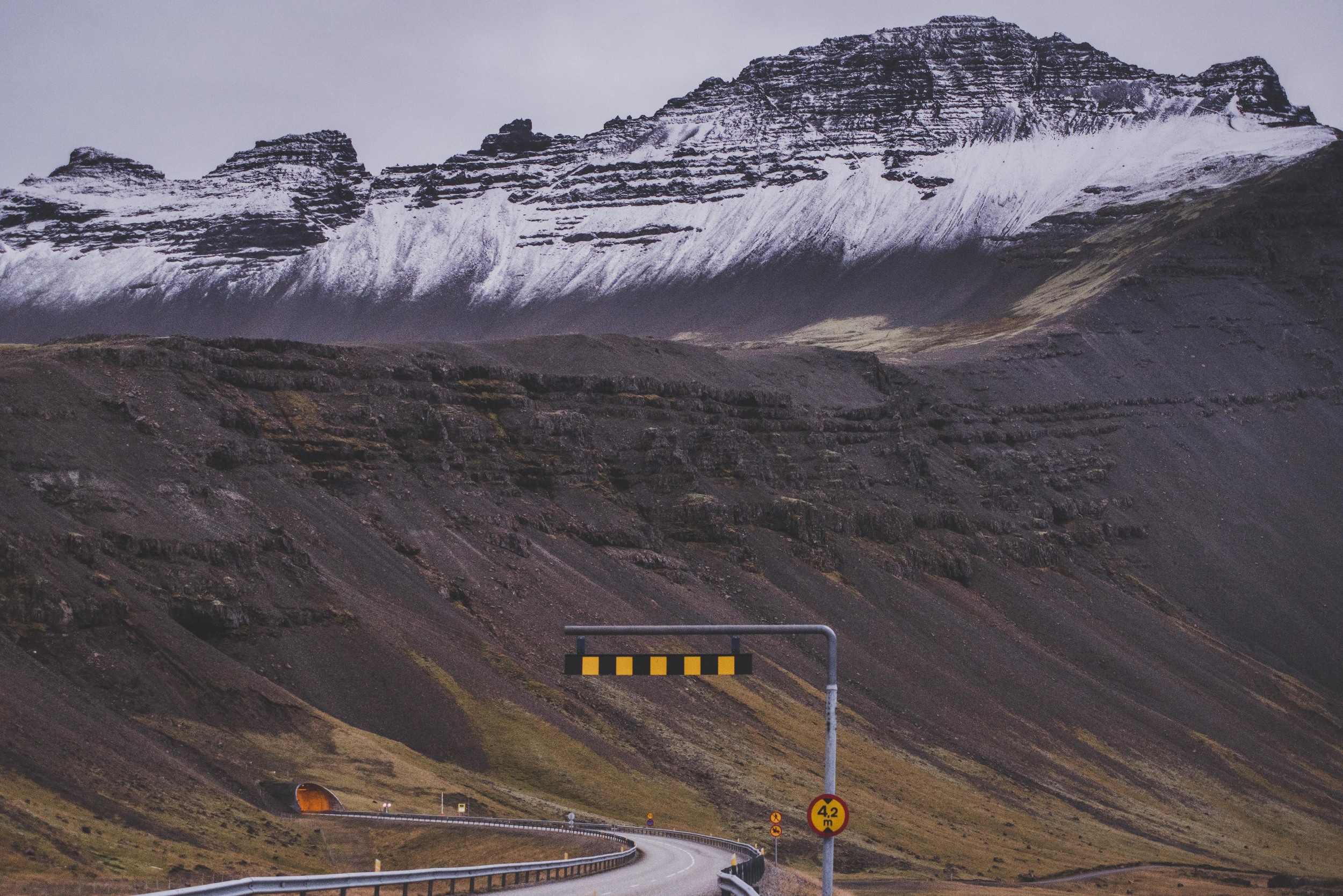 Joe Shutter Iceland Roadtrip Travel-10.jpg