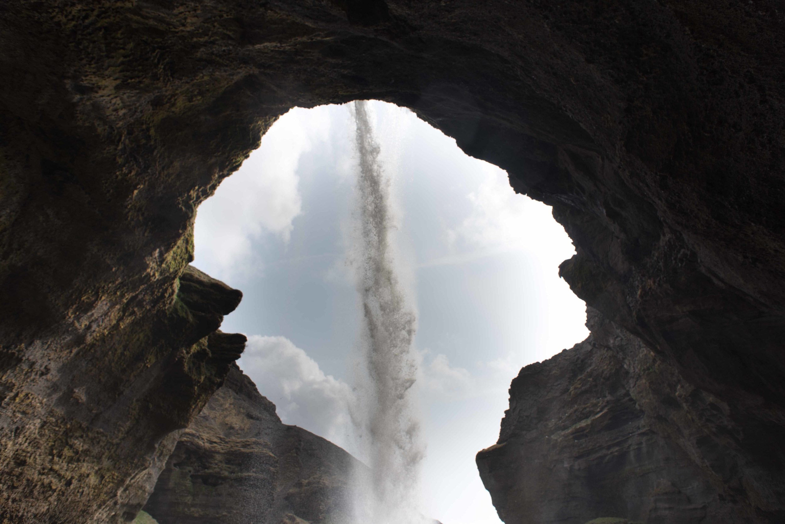 Joe Shutter Bloggar Photographer Iceland Waterfall Photoshoot-19.jpg
