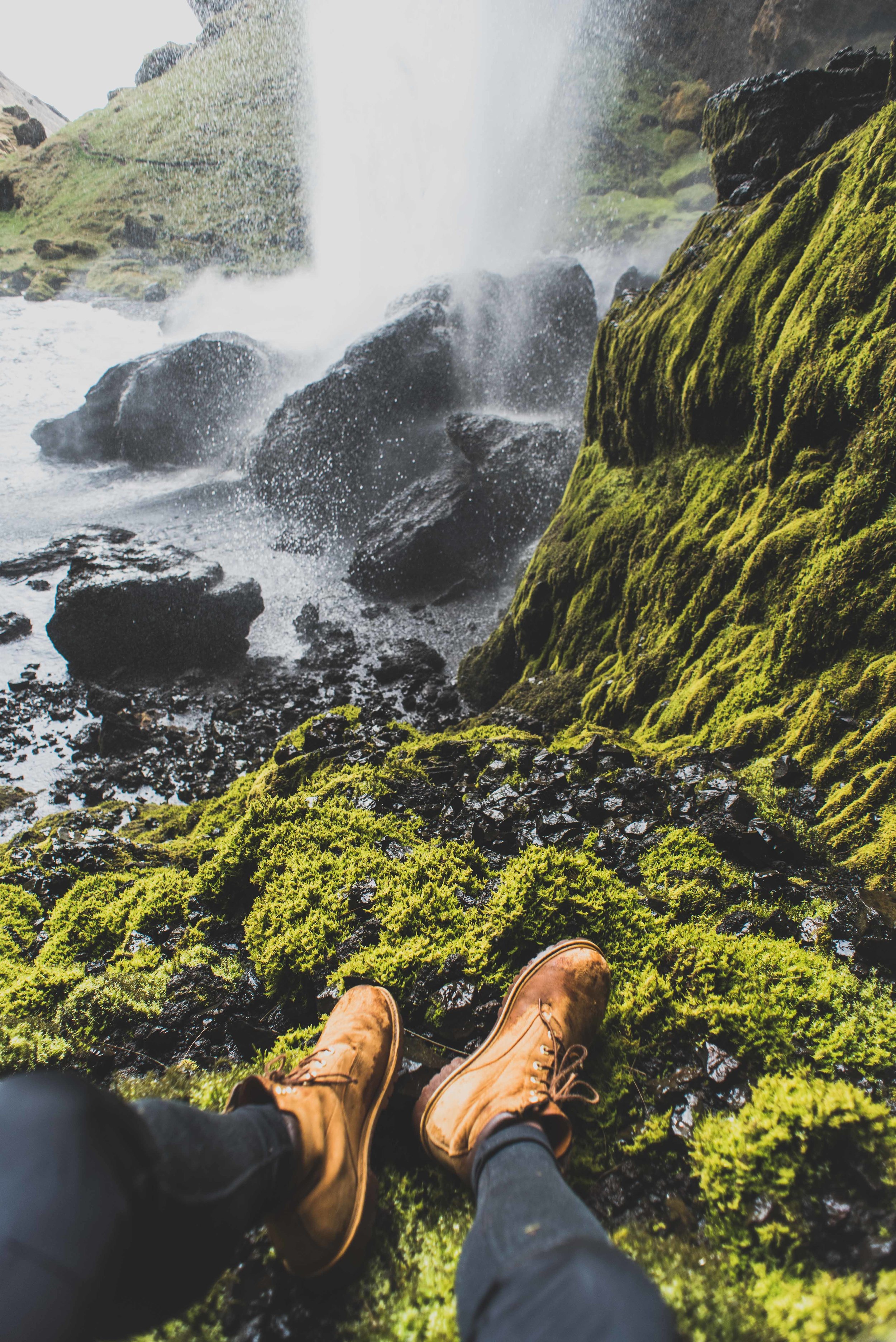 Joe Shutter Bloggar Photographer Iceland Waterfall Photoshoot-23.jpg