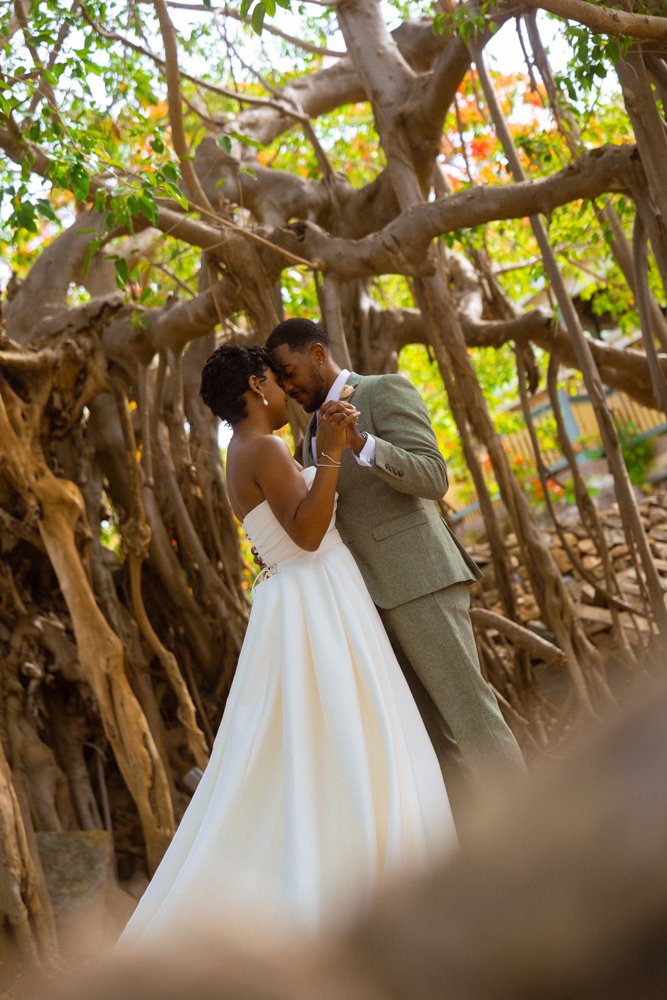 Romney-Wedding-310.jpg