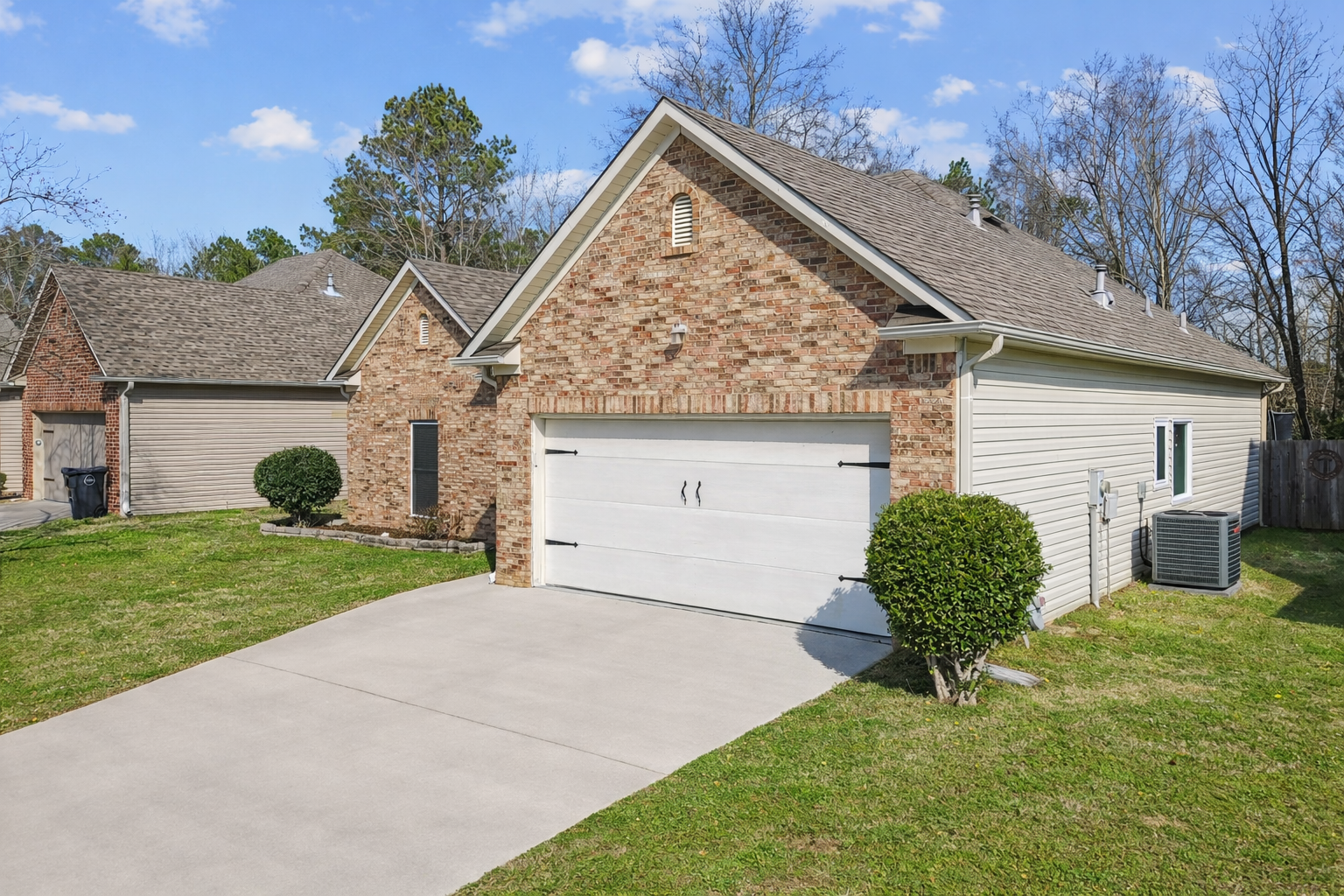 875 Meriweather Dr_front-1.png