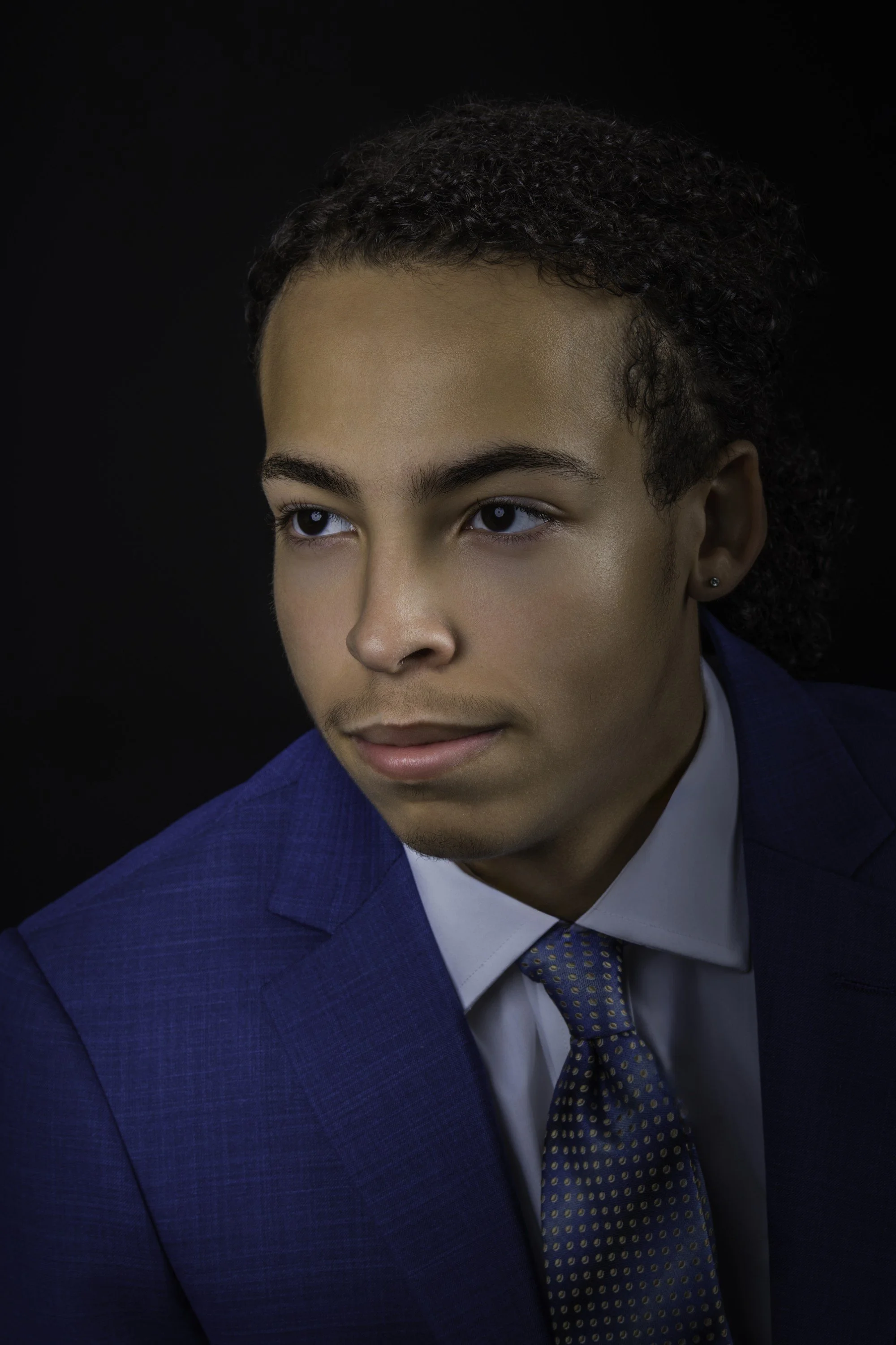  Ypsilanti and Ann Arbor Head shot, portrait, senior, family, children, real estate and pet photographer  