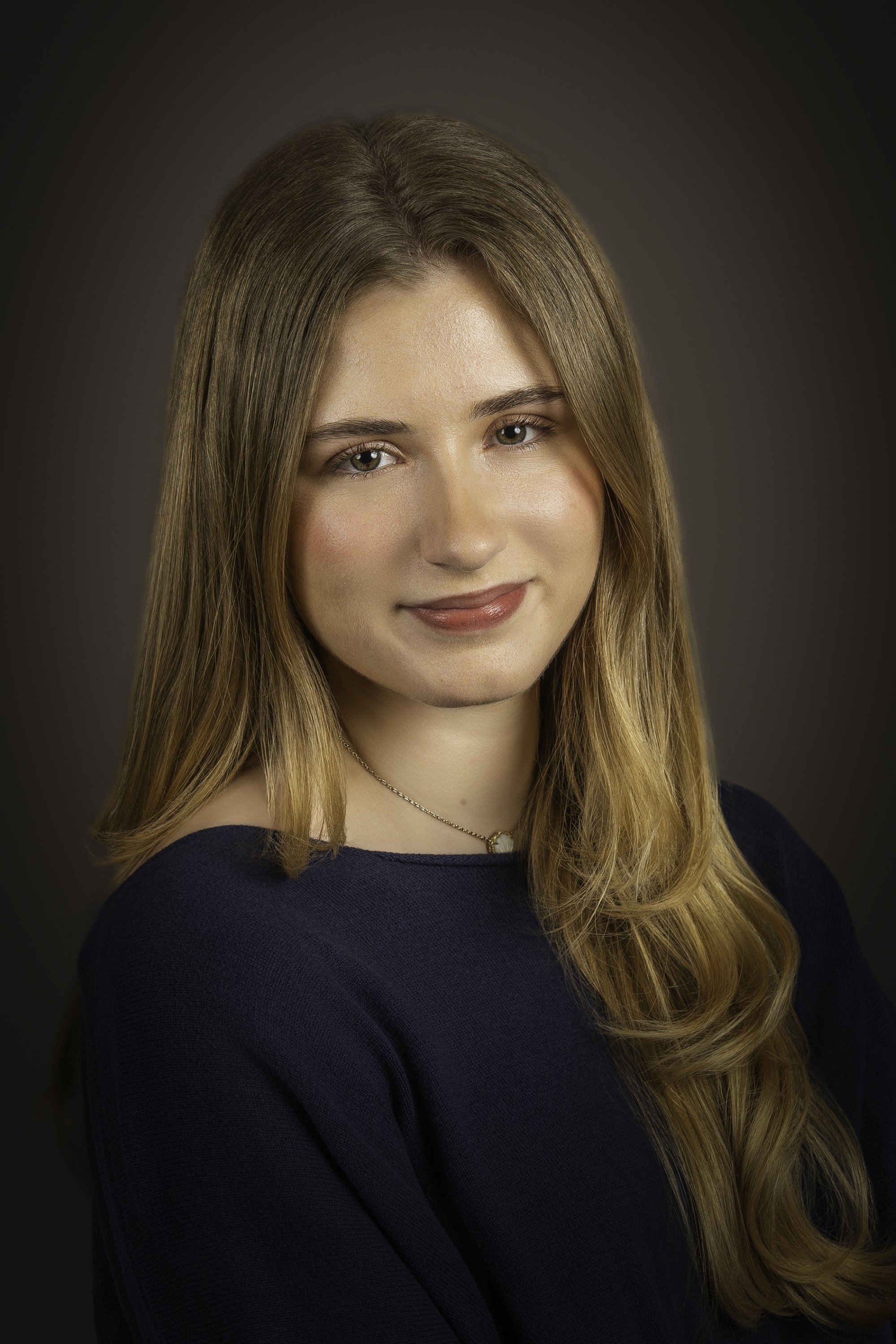  Ypsilanti, Ann Arbor Head shot, portrait, senior, family, children, real estate and pet photographer 