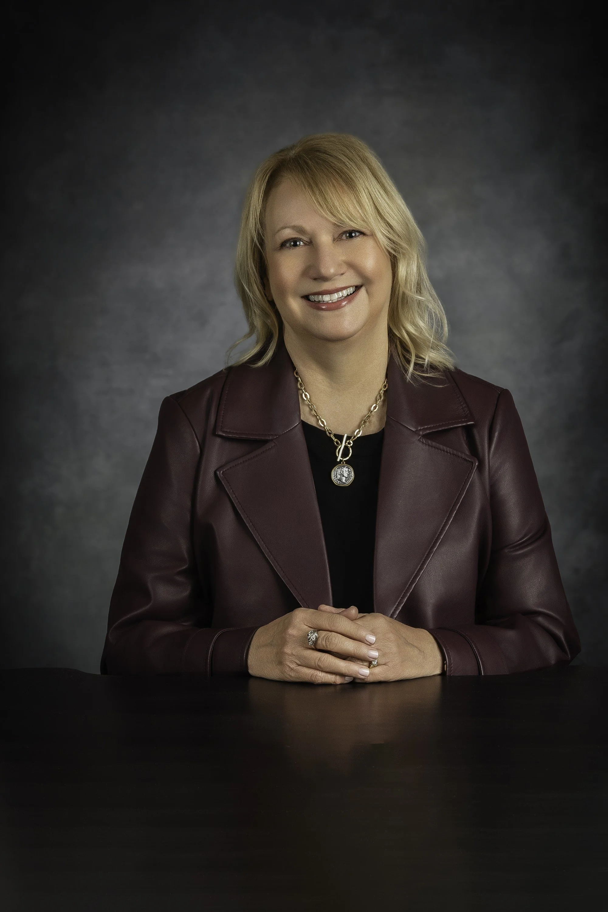  Ypsilanti and Ann Arbor Head shot, portrait, senior, family, children, real estate, product and pet photographer 