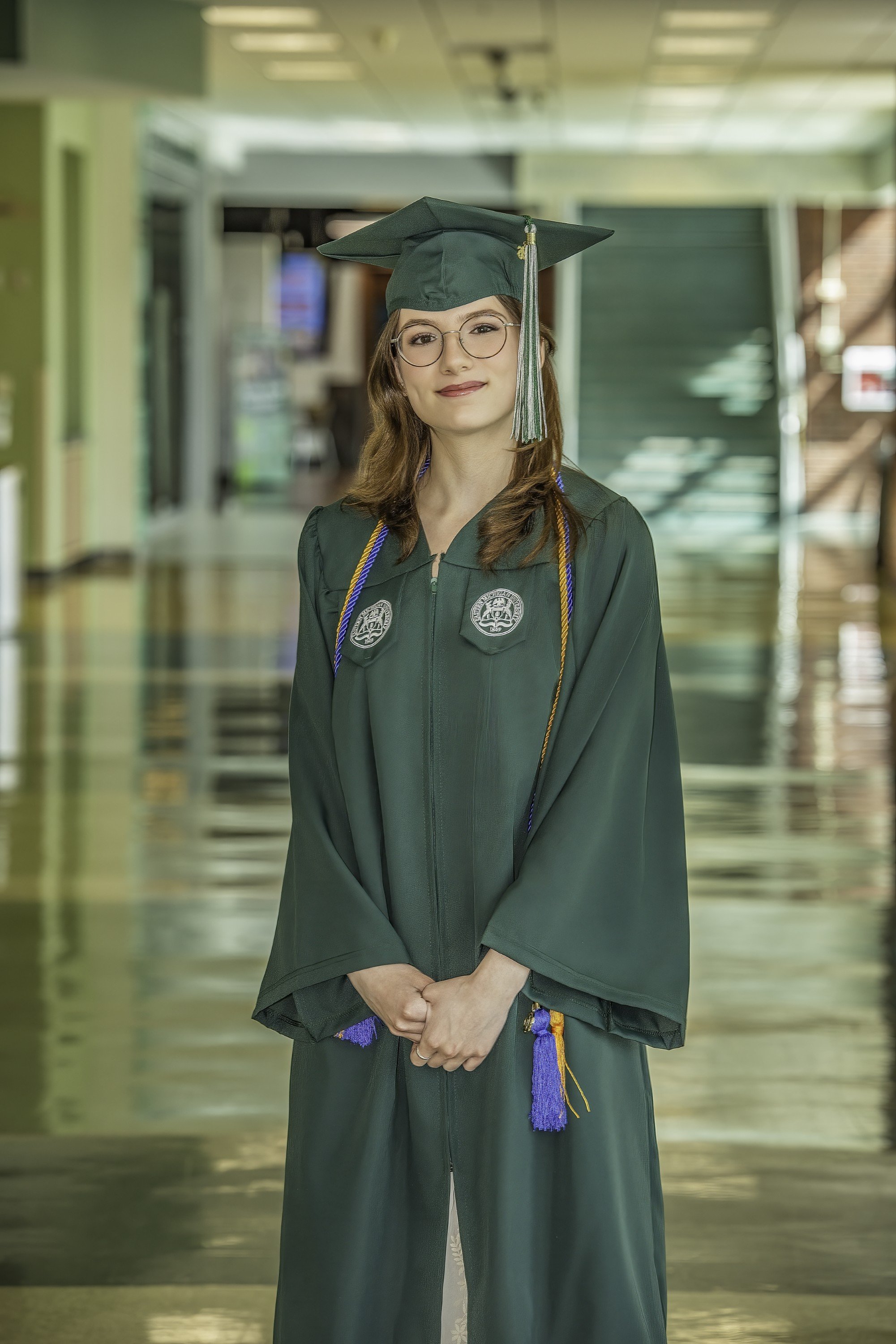  Ypsilanti and Ann Arbor Head shot, portrait, senior, family, children, real estate, product and pet photographer  