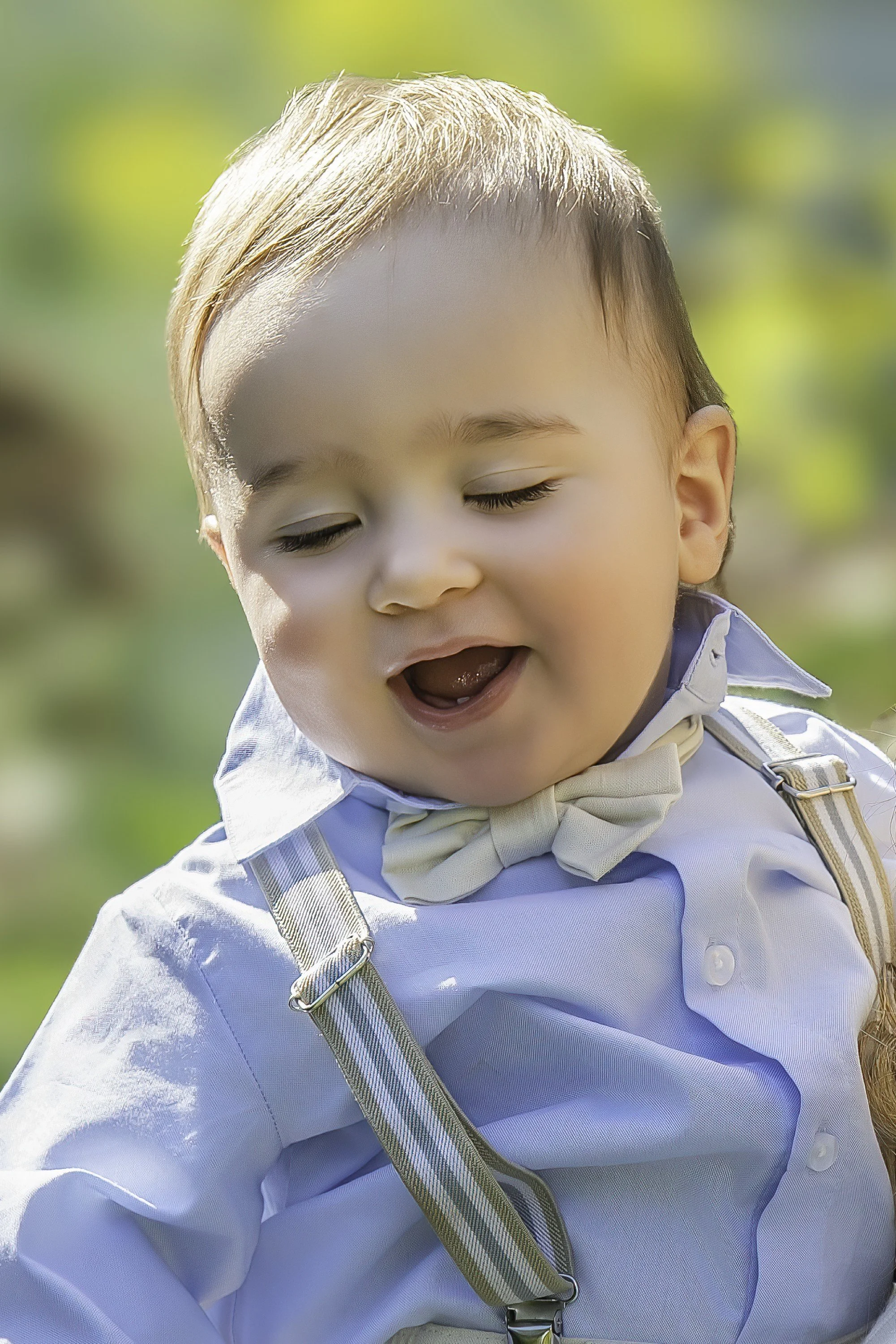  Head shot, portrait, senior, family, children, real estate, pet photographer 