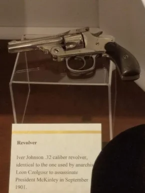 mc9.jpg