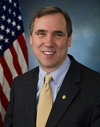 Sen. Jeff Merkley (D-OR) Cosponsor of Freedom for Americans to Travel to Cuba Act 