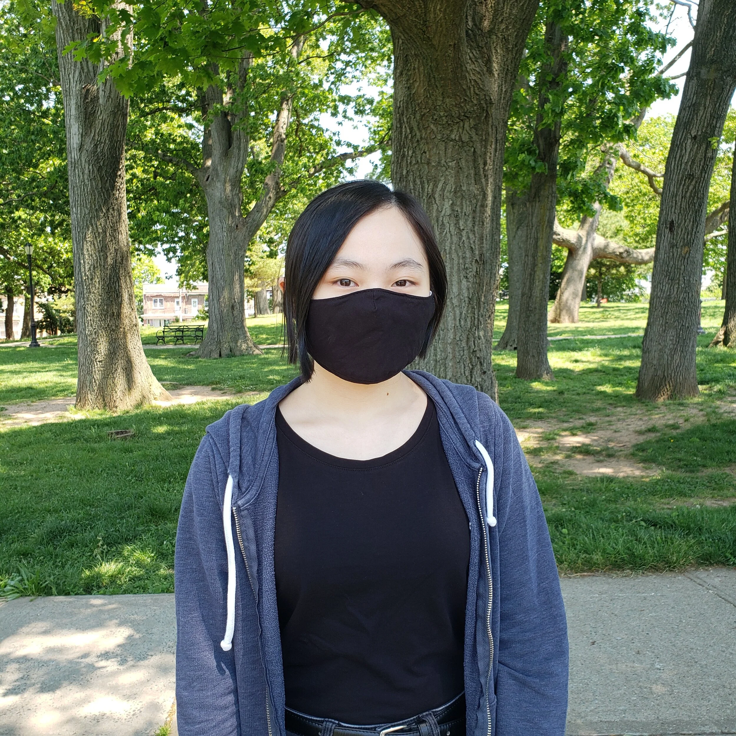 AMANDA ZHENG (TREASURER)