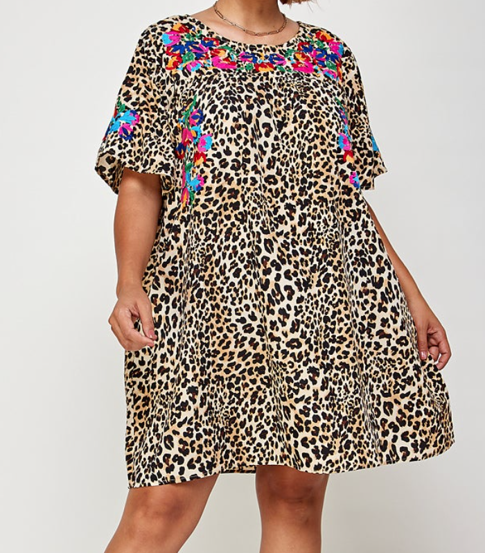 Women's Apparel — Petals & Pearls Boutique