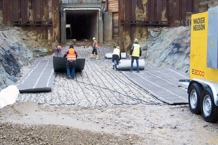 Wacker Neuson E3000 — Remote Heat