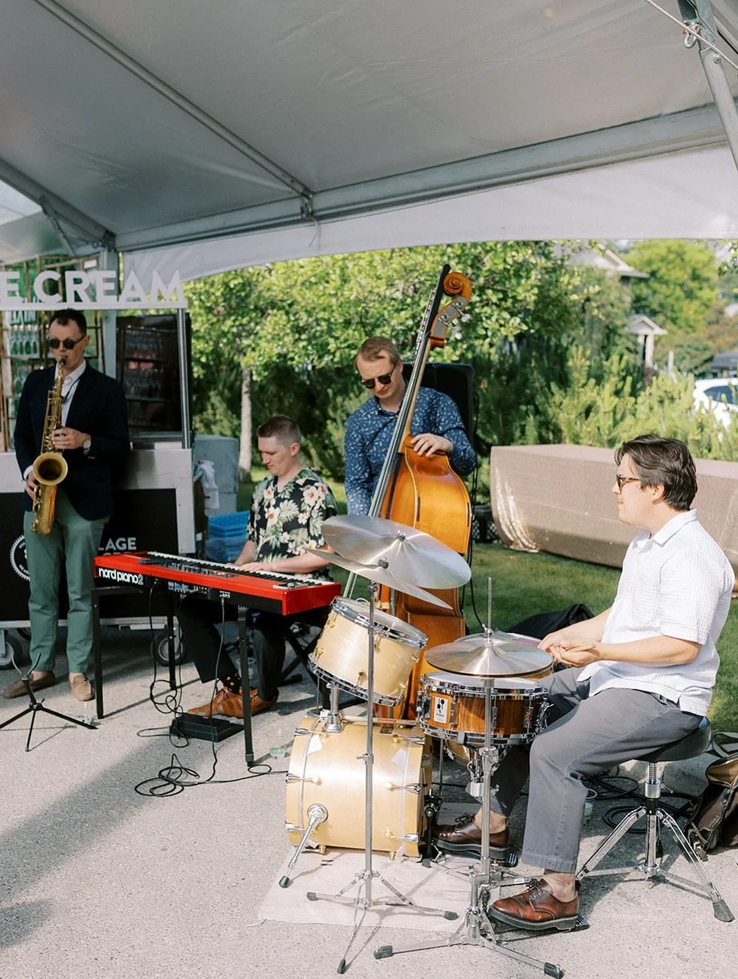 Jazz in the Garden continues this Wednesday with @drumsketch, a trio of talented players that are ready to set the soundtrack while you sip cocktails, linger over dinner and soak up late-summer vibes. Get ready to groove ~ Happy Hour starts at 3pm, d