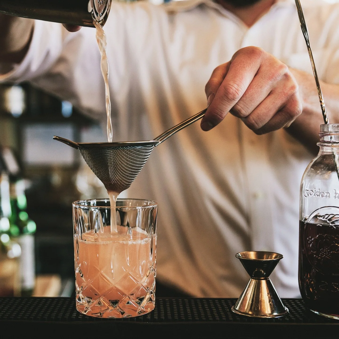 Gather around the bar for our seasonal craft cocktails and happy hour appetizers. Casually mingle in our Pantry to share some starters and a glass of wine. 
#deanehouseyyc #ininglewood #yychappyhour #yycfood #yyceats #yyccocktails #calagry #inglewood