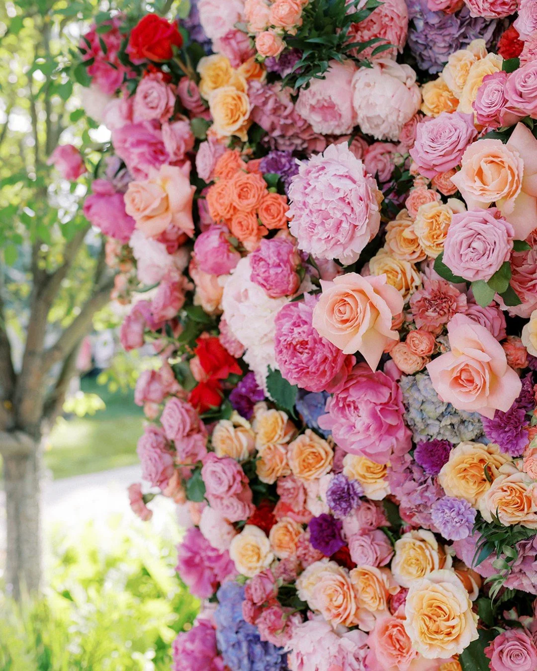 We are deeply grateful to @atbwealth our Title Sponsor for this year&rsquo;s Ros&eacute; &amp; Croquet Garden Party in support of @ywcalgary. Your generosity helps create an unforgettable evening of connection and fuels meaningful change for women an