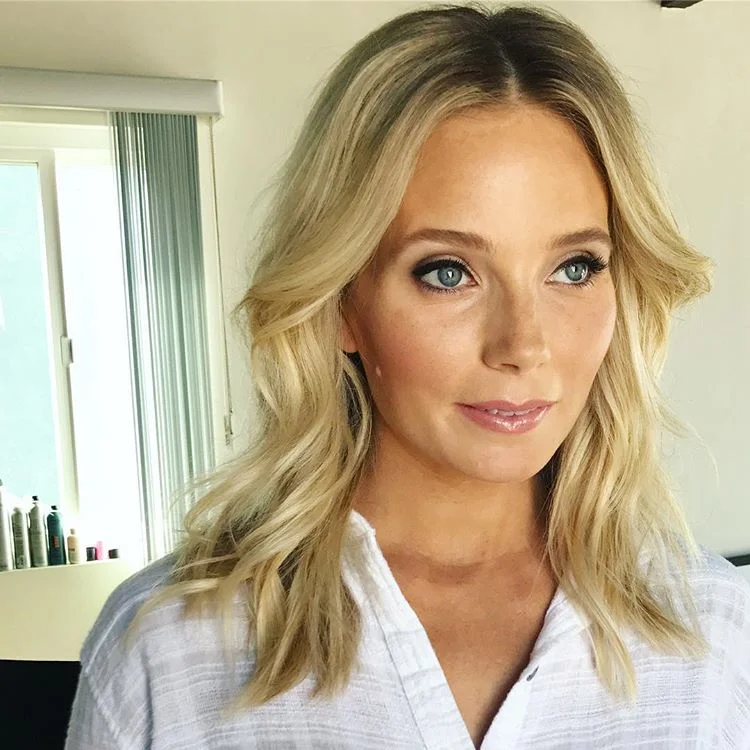 #makeuptherapy
