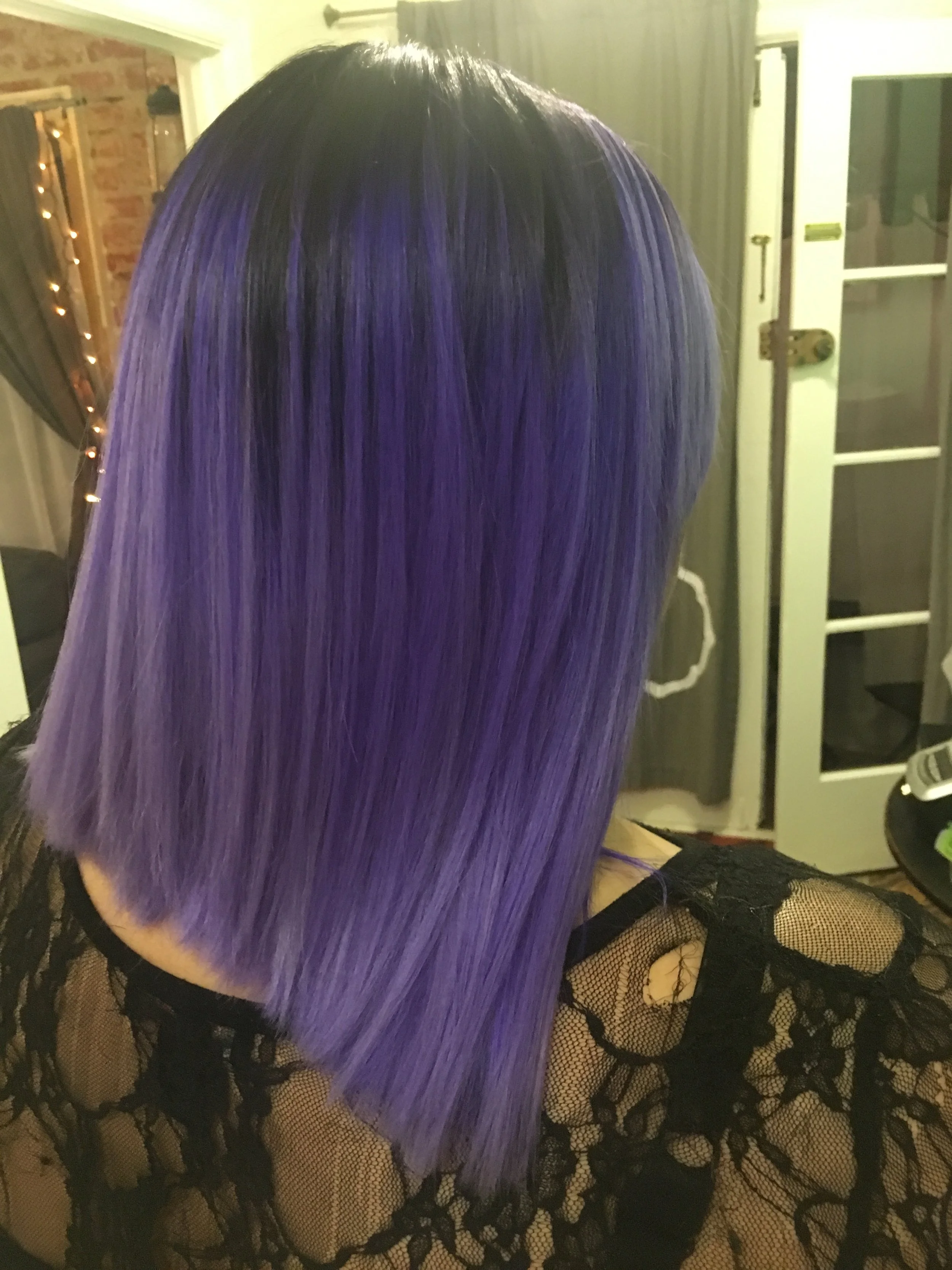  Full head of foilayage for maximum lift on level 3 virgin hair. Result was pale yellow to deposit lavender and purple with blunt haircut to finish. 