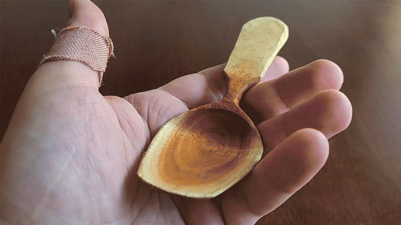 Andy-Krahn-woodcarving-buckthorn-shine.gif