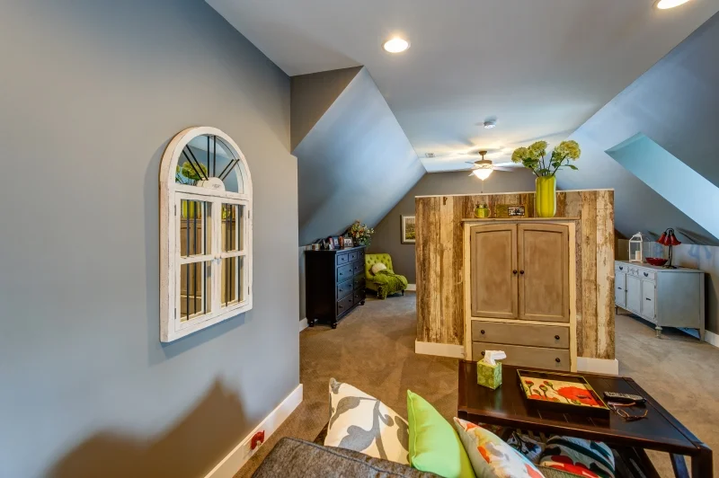 3942_8_l_ansley_cottage_photo_776f7.jpg