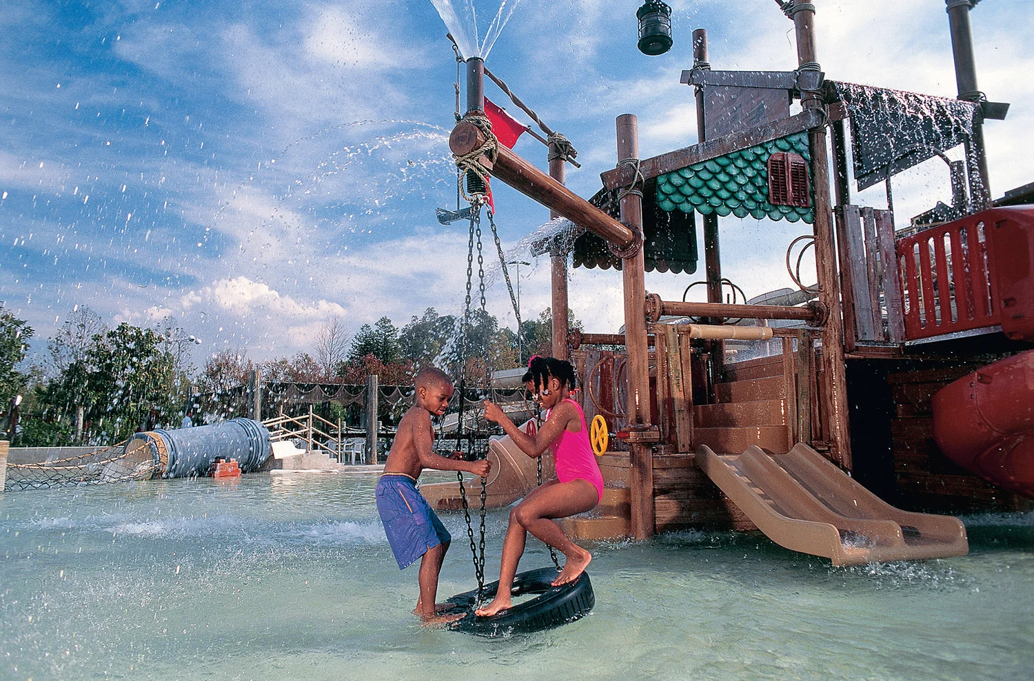 Six-Flags-HH_3.jpg
