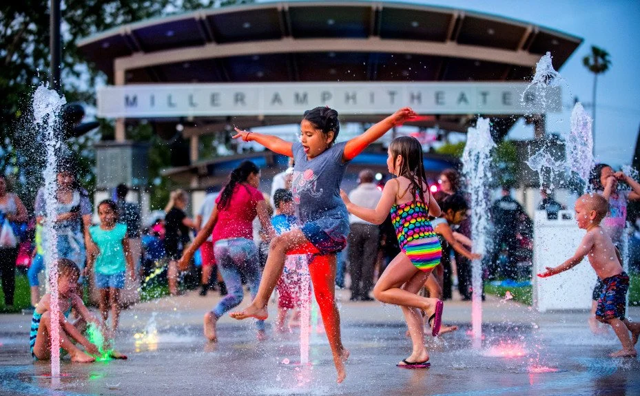 Miller Park Amphitheater Water Play Feature, Fontana, California