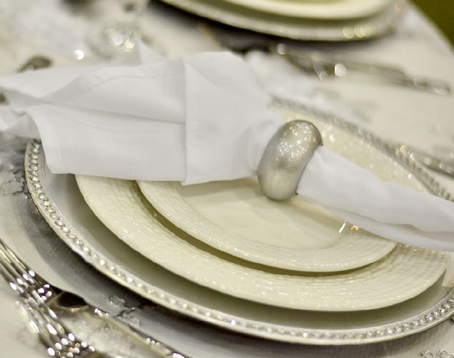 Silver Acrylic Napkin Ring #001