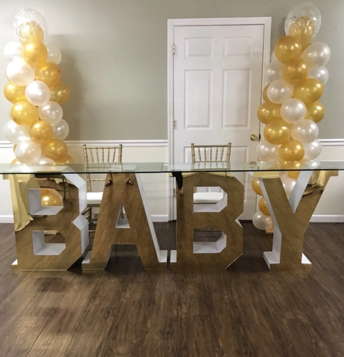 BABY Table W Glass Top