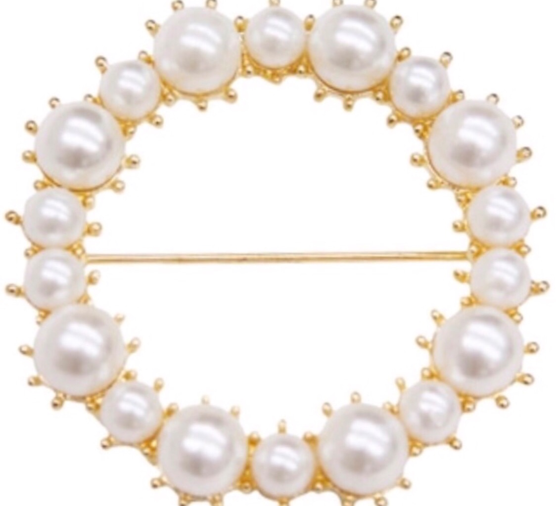 Gold and Pearl Napkin Ring