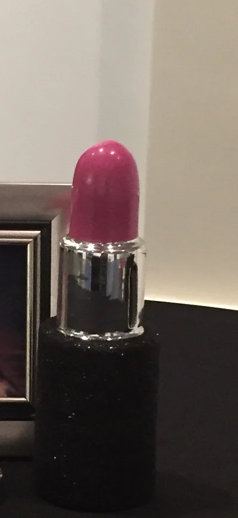 Tabletop Lipstick Decor