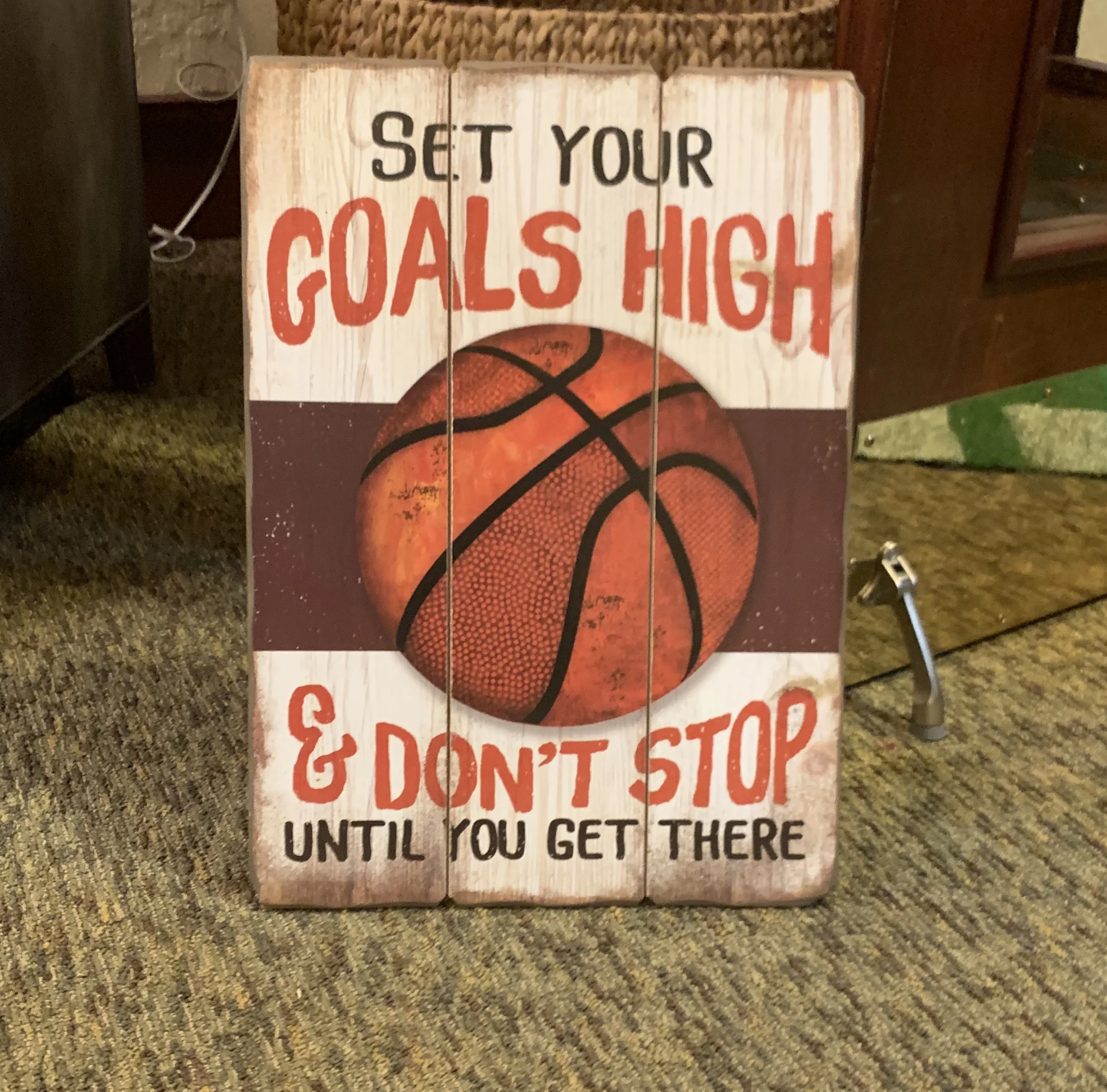 Set Your Goals Basketball Sign