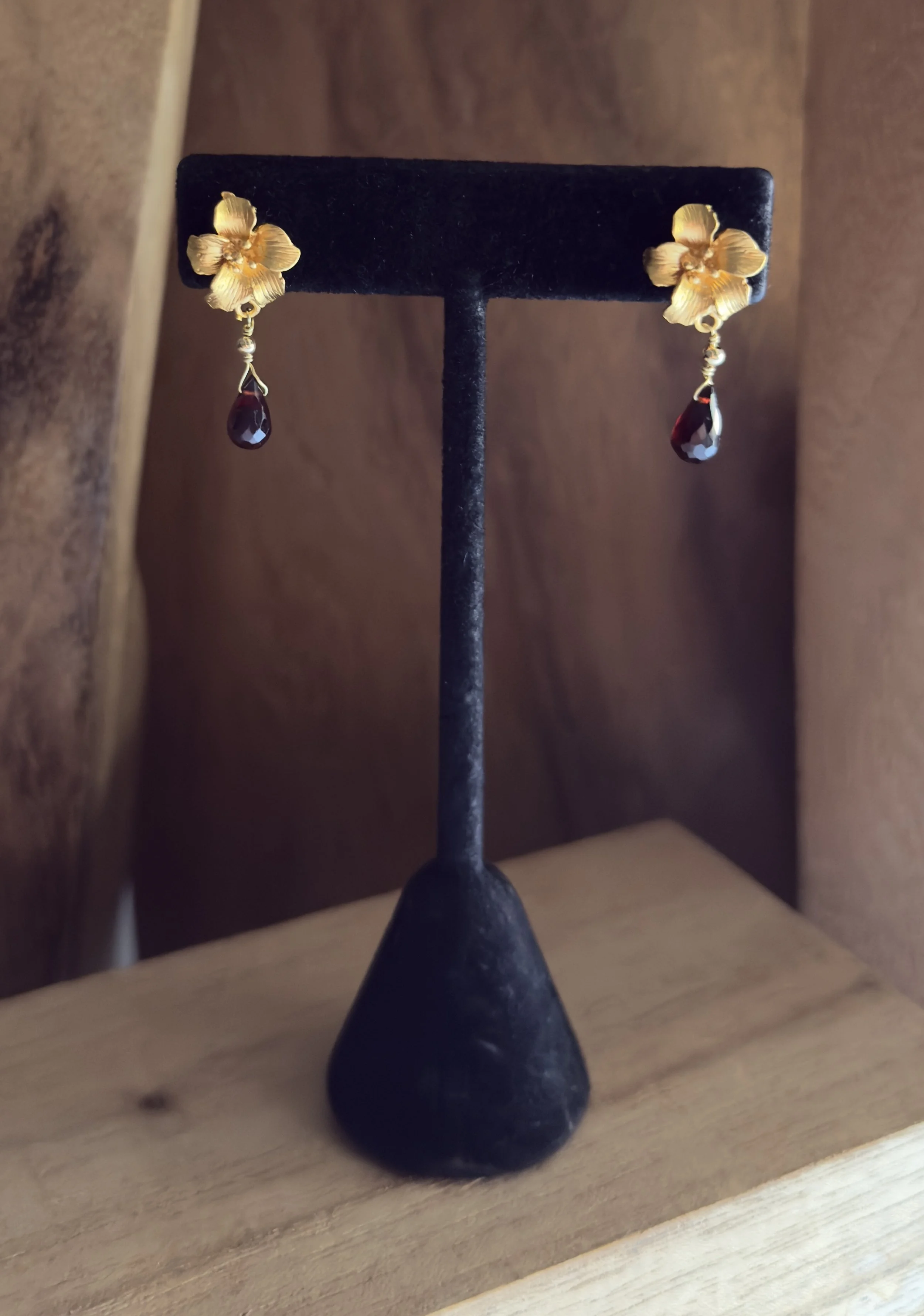 Flower Garnet Teardrops
