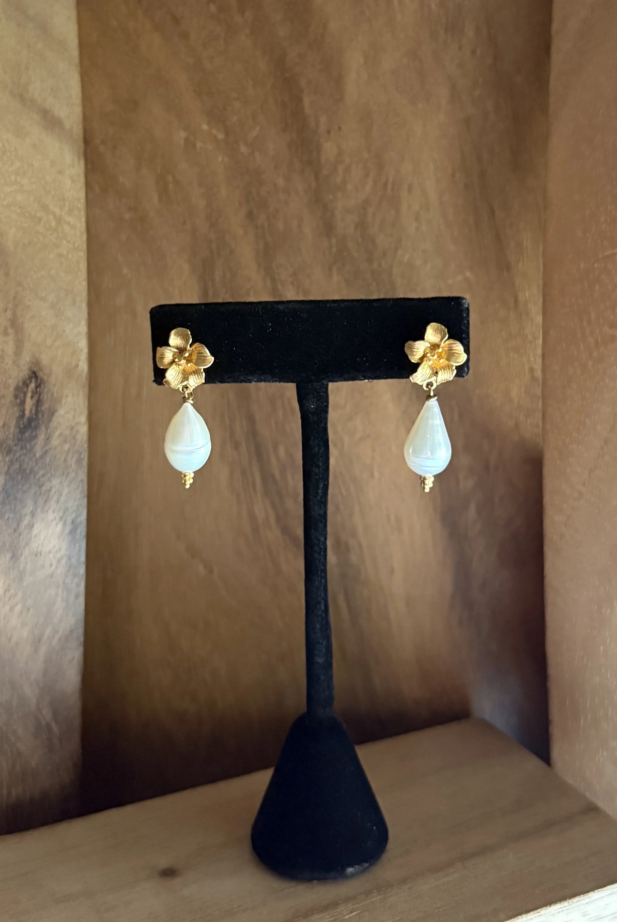 Floral & Baroque Pearls