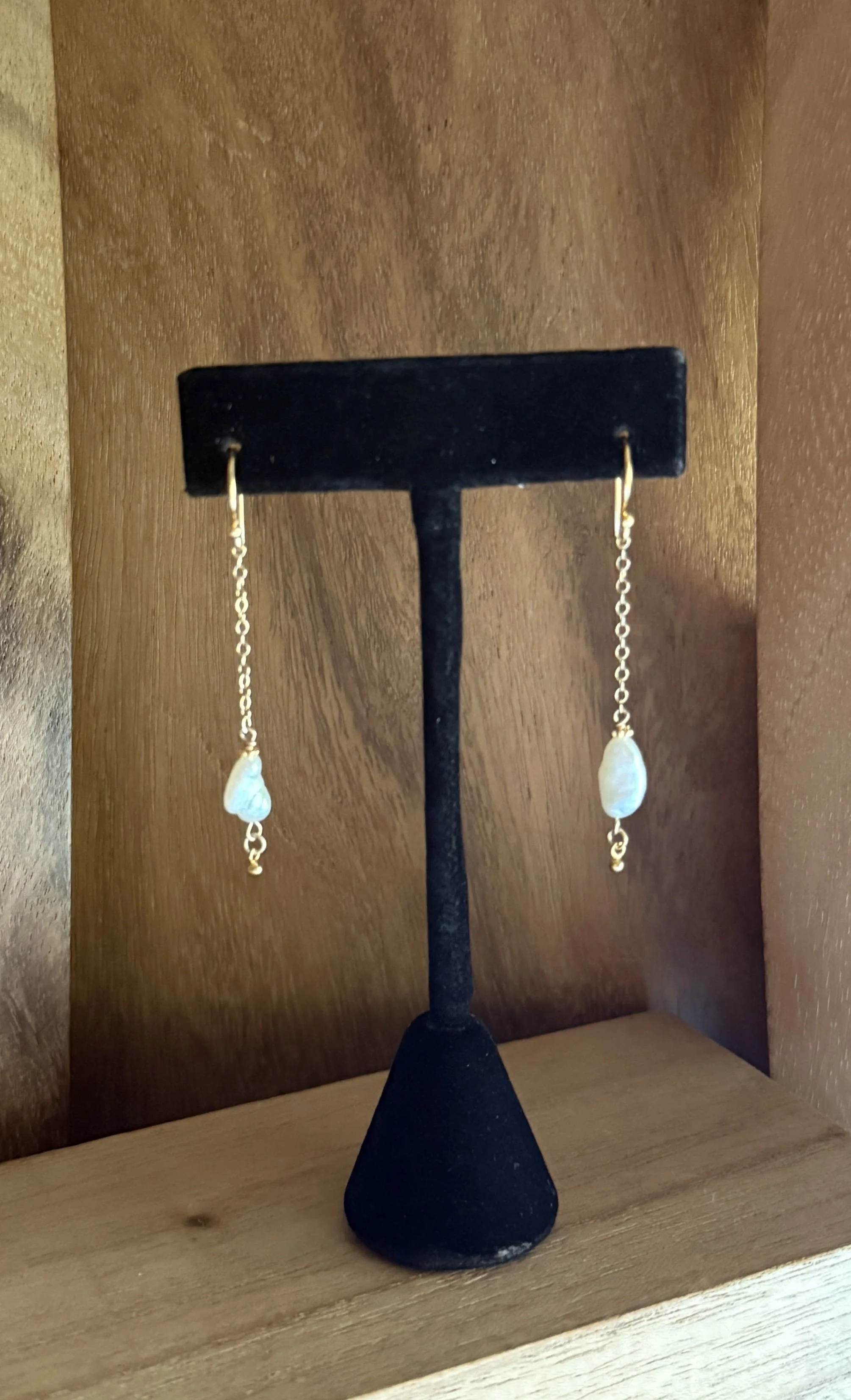 Pearl Chain Drops