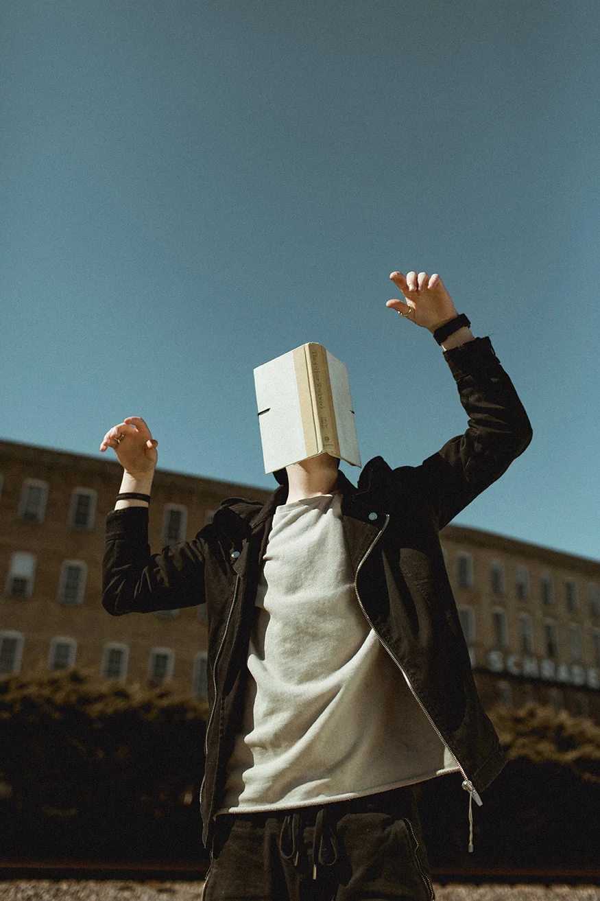BookHead-3.jpg