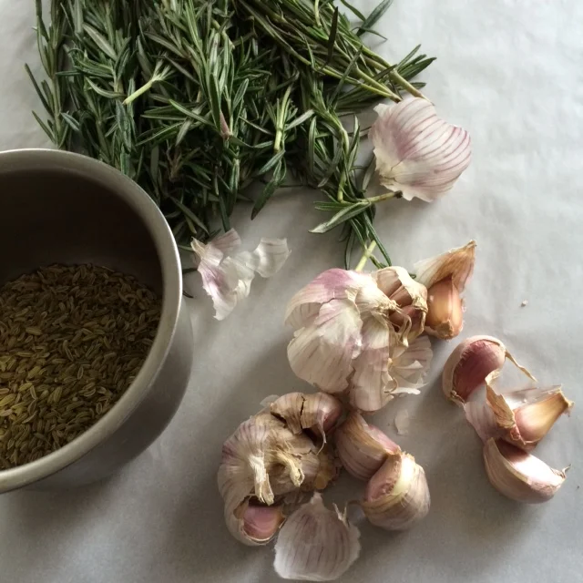 garlic and rosemary.JPG