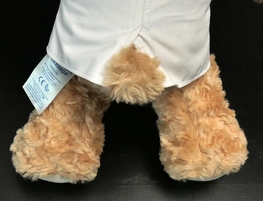 This back vent is perfectly located to allow your Build-A-Bear toy's tail to peek through it. This is what it should look like, including edge seams, once your jacket is finished!