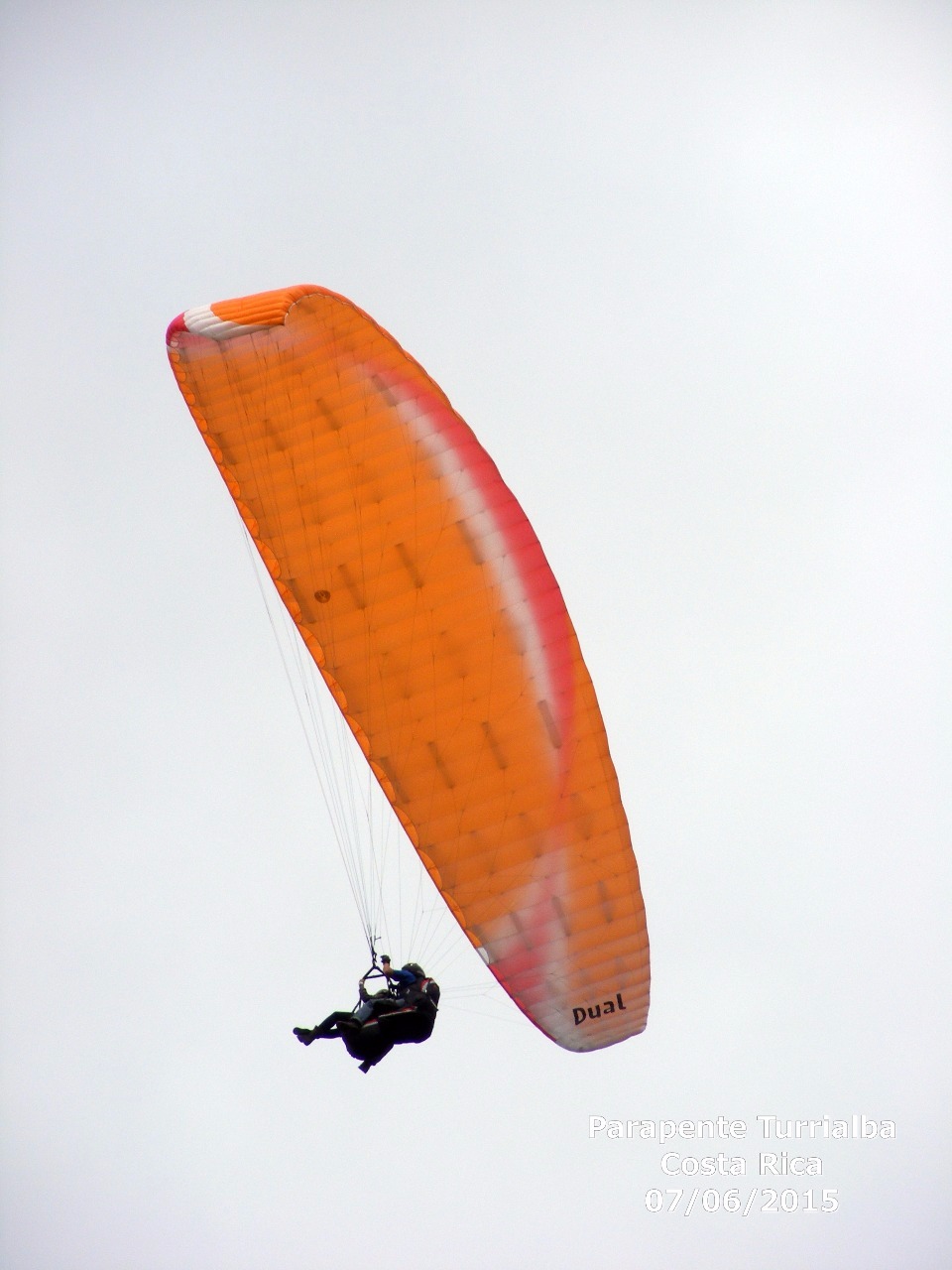 Parapente Costa Rica.jpg