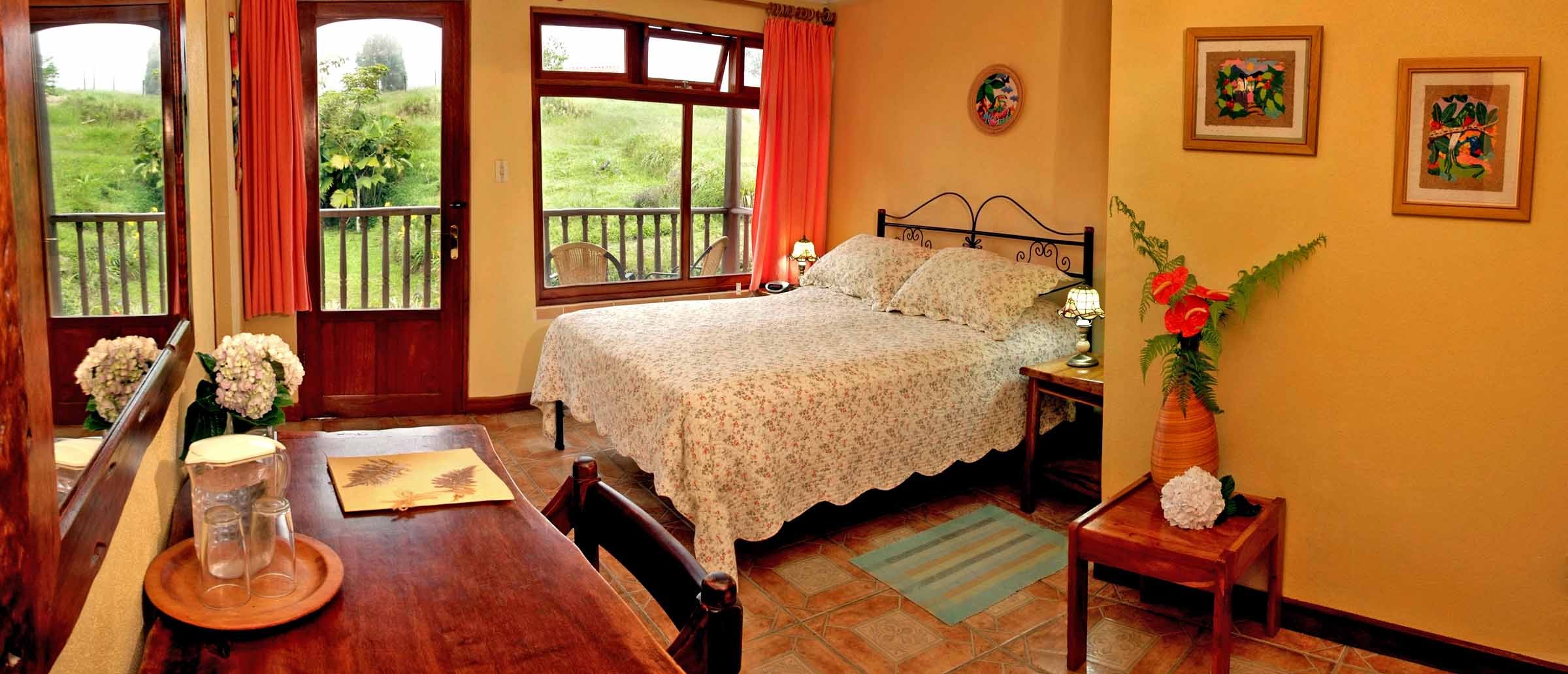 Costa Rica Guayabo.jpg
