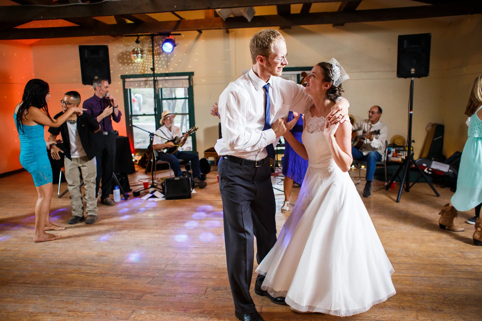 wedding-albuquerque-tijeras-ywca-pinon-canyon-center-0418.jpg
