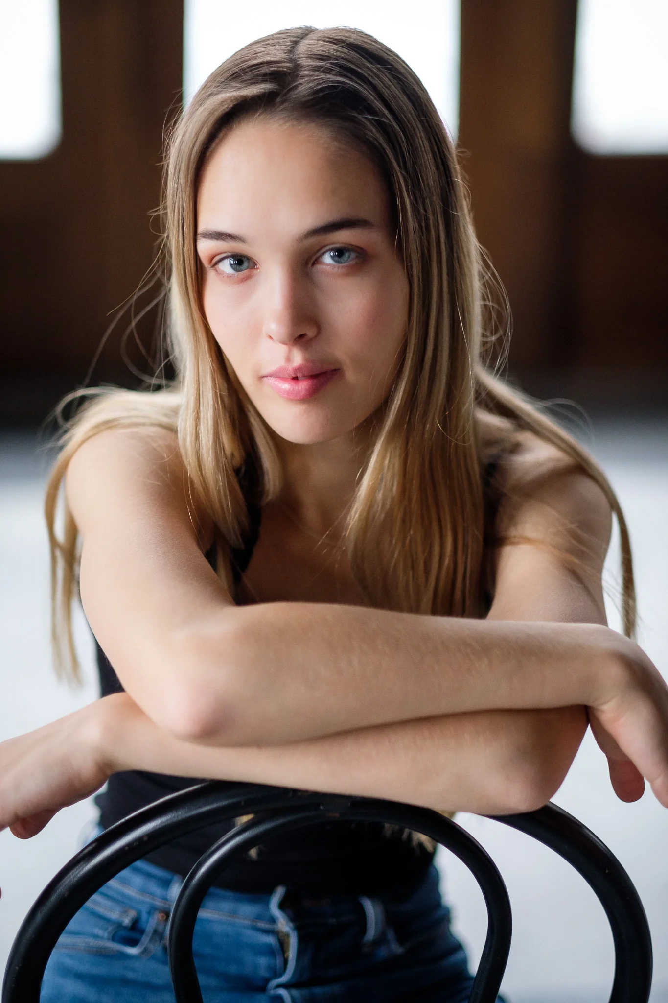 Indoor causal headshot in Montreal by Morgan Petroski Photography