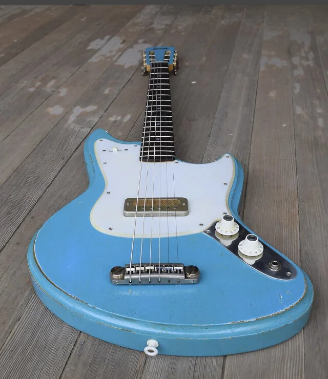 DBED6819-3D0D-4CB4-942F-E5073FE339CD