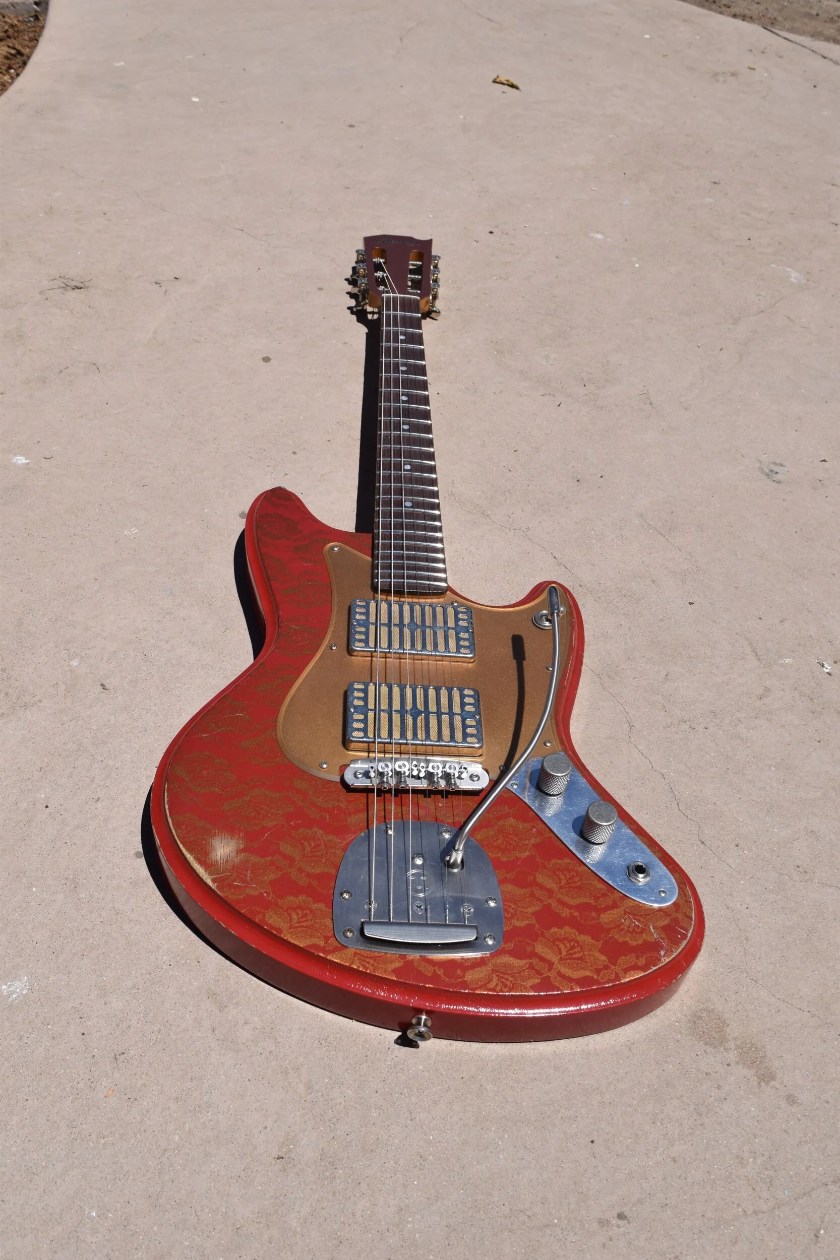 9544C9BC-7E82-4526-BCE7-EF9766DF87E6