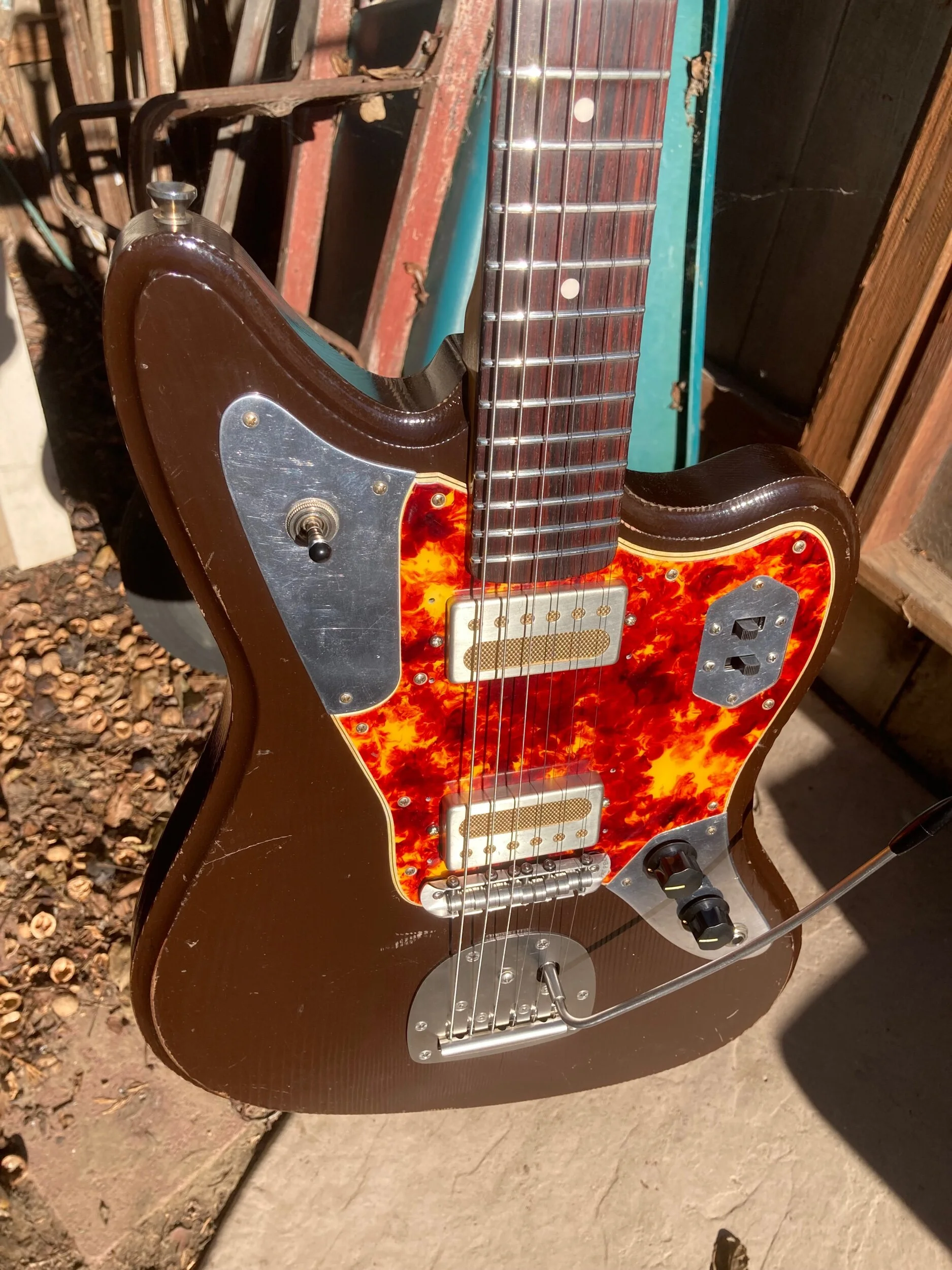 DEB4F88F-356F-46E7-9589-7902BEA52AE5