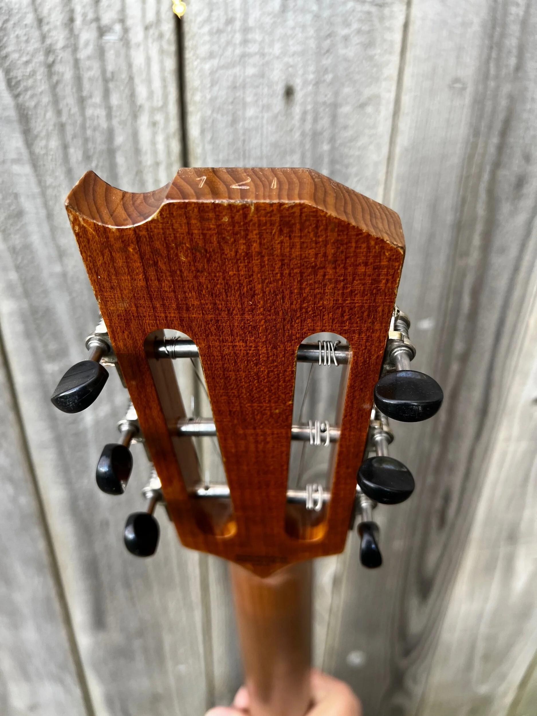 7225AEE0-A8A1-4AD9-BCB9-AFFA4101BB21