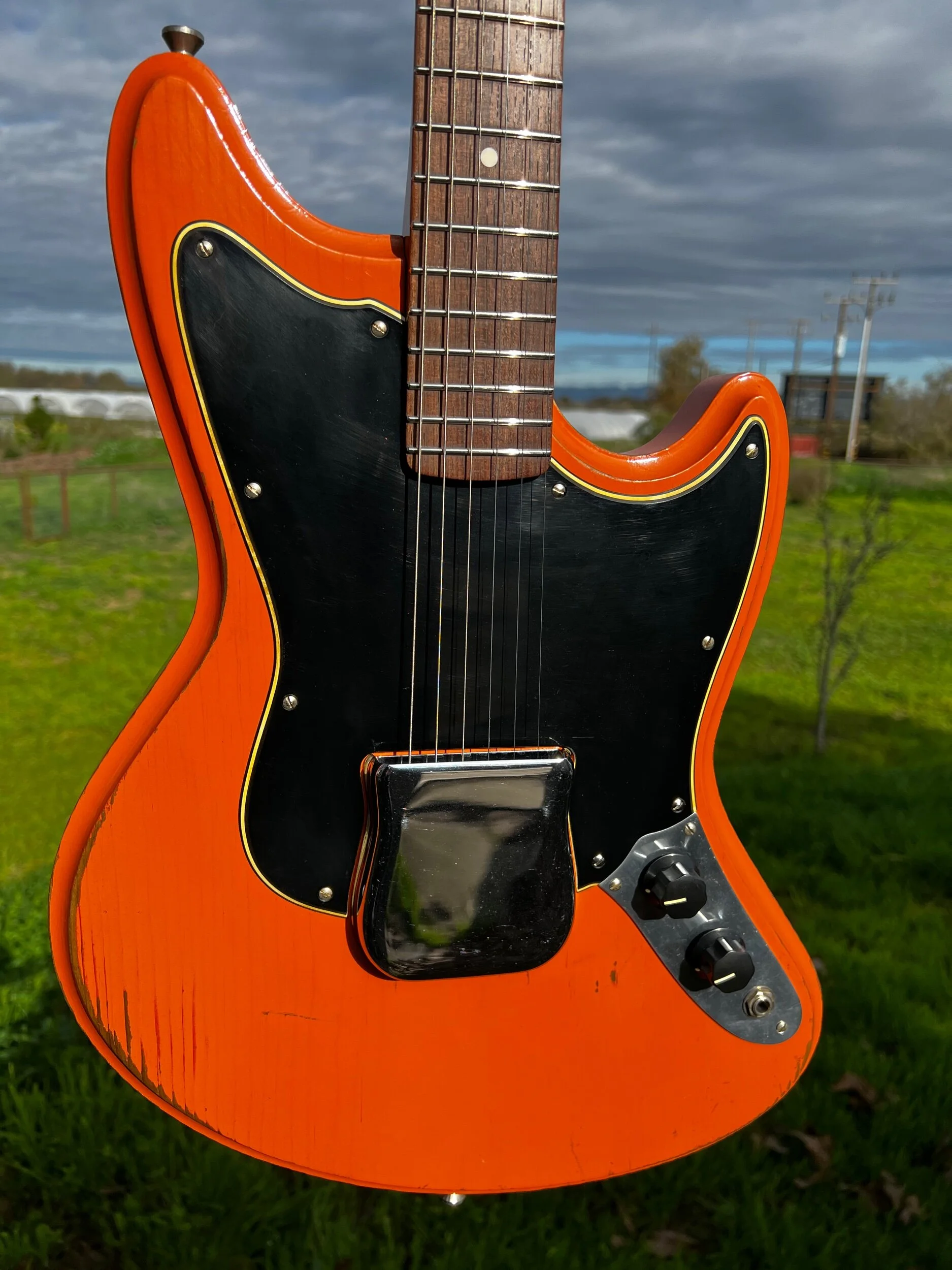 6A928B9B-2849-4C0B-B3BA-8DA35A7DA055