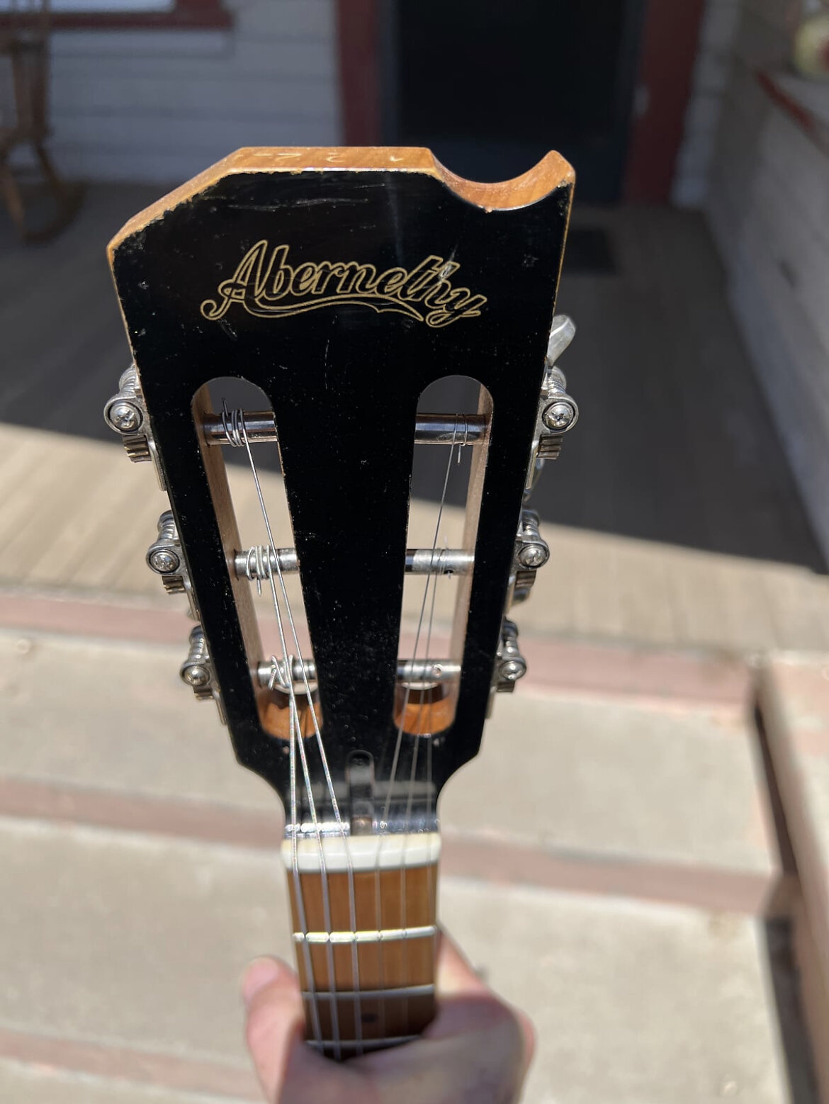 CB9C31C4-E648-4C46-952E-5060E1F2F4AC