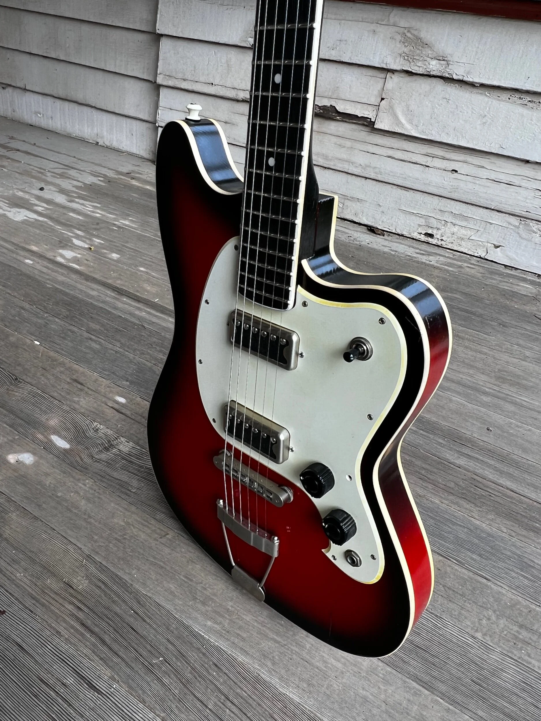 26694D3E-AECA-46E1-B760-34942C85DCDD