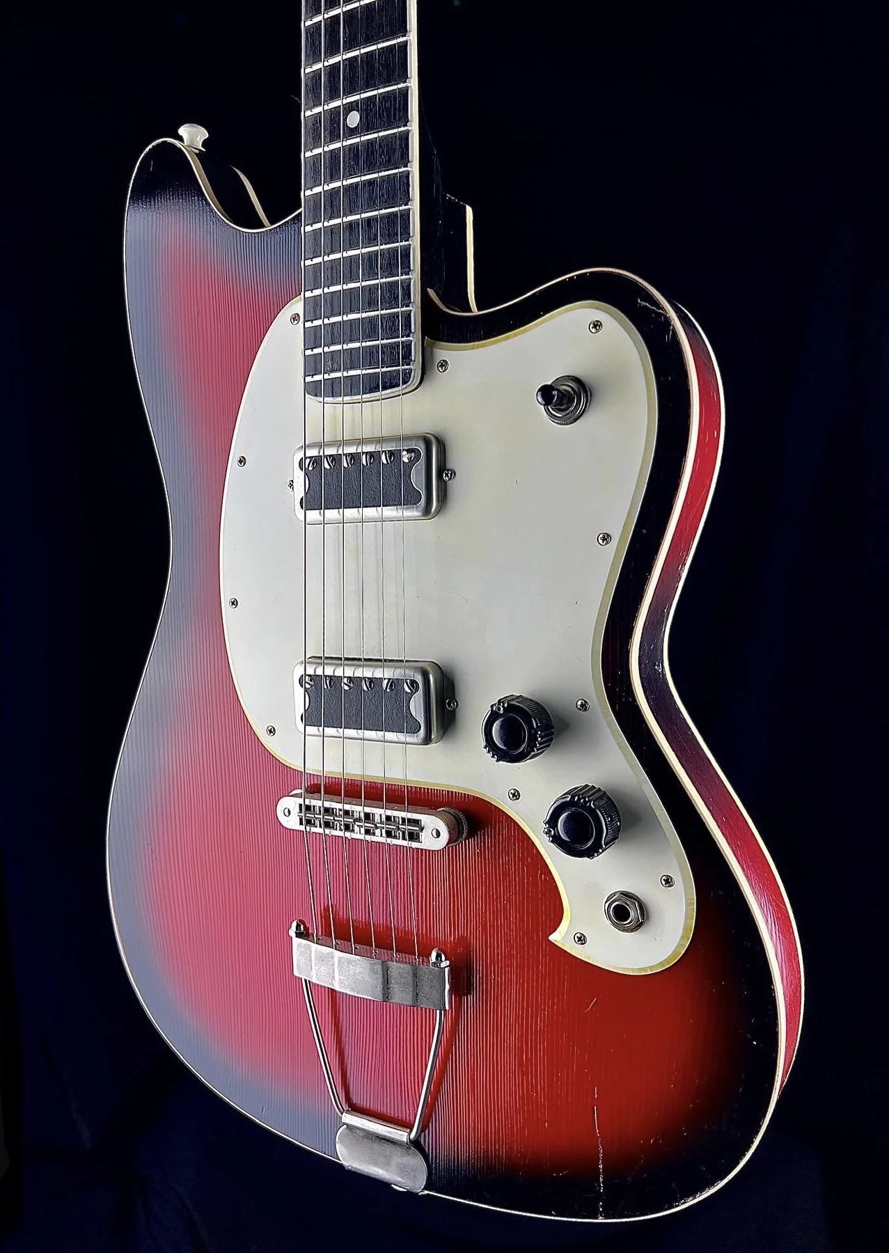 B663E257-49EB-464C-9234-E7B5555D5242