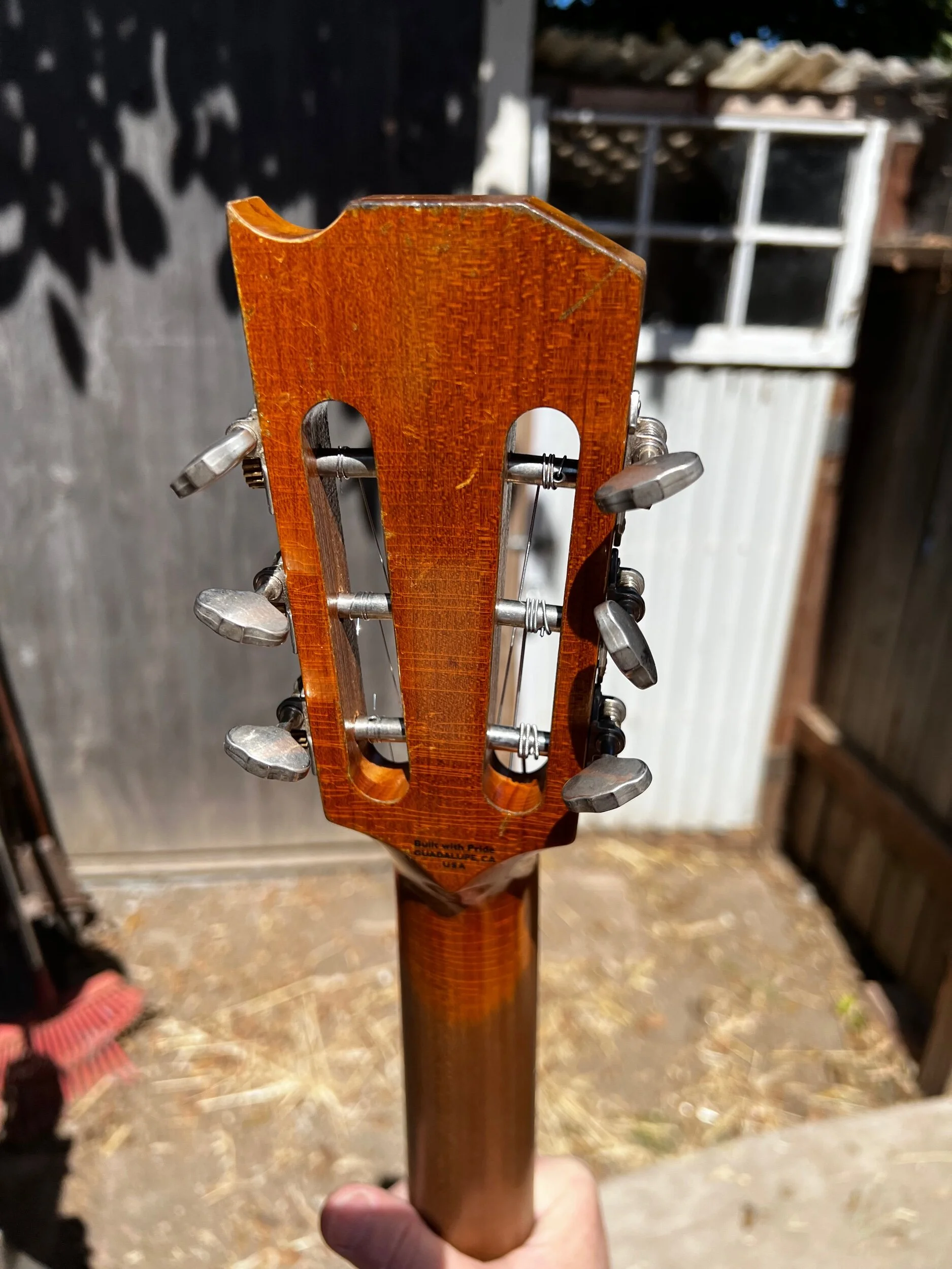 5DE84F57-0EA8-4C72-9B36-EDCB38C65939