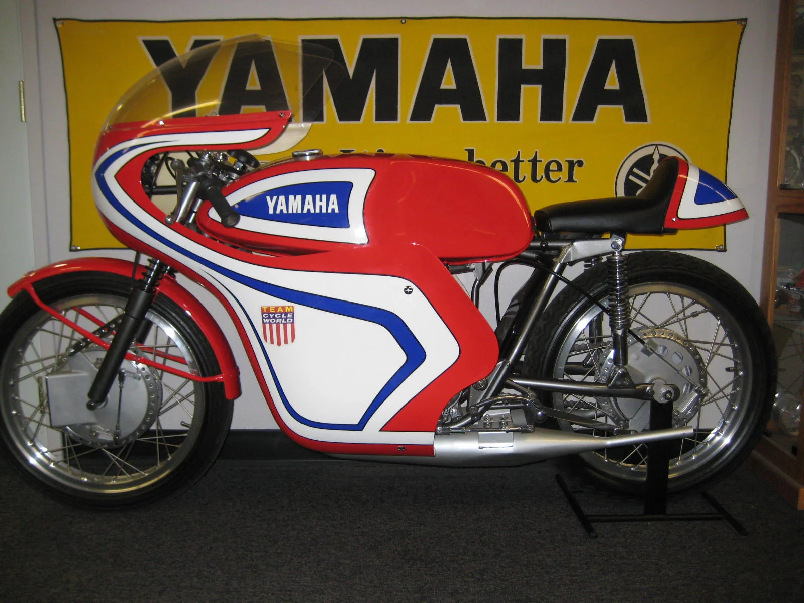 Yamaha TD1 B