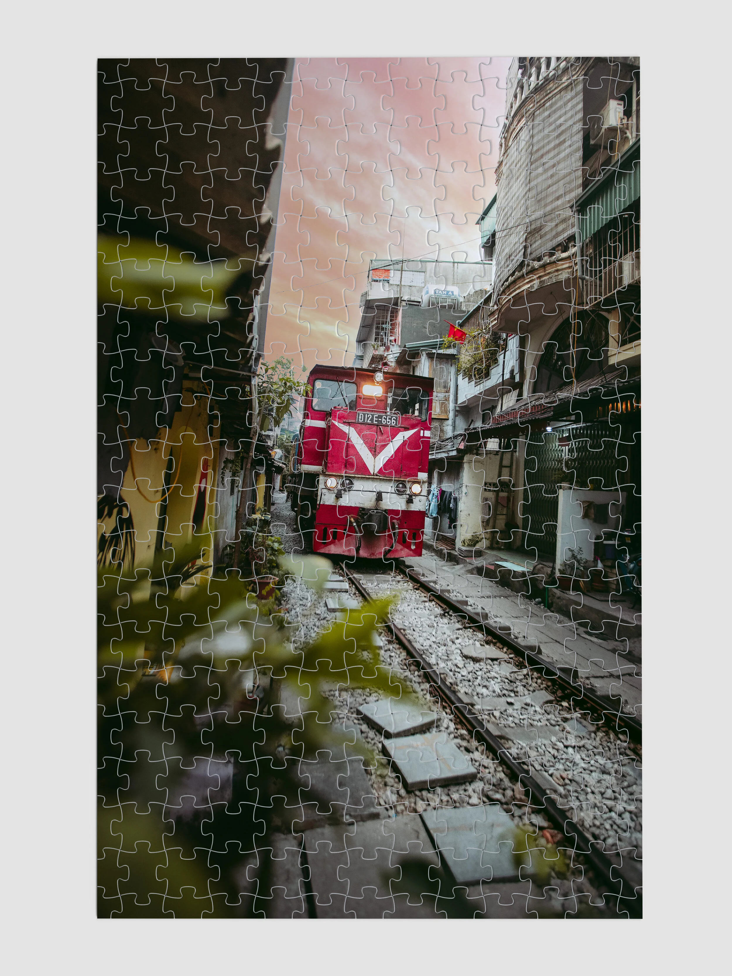 Vietnam_Hanoi_Train_01.jpg